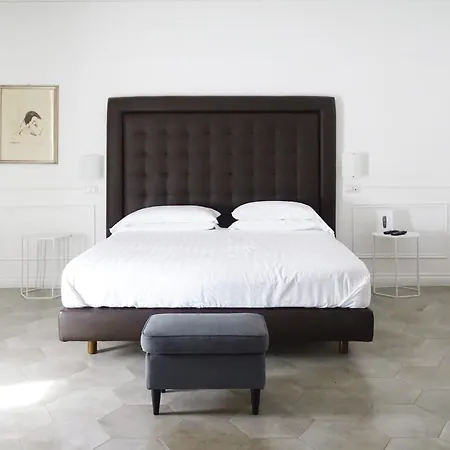 Palazzo Balsamo בית הארחה 2*
