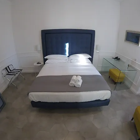 בית הארחה Palazzo Balsamo 2*