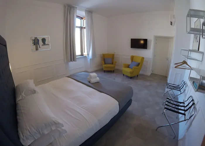 Guest house Palazzo Balsamo 2*